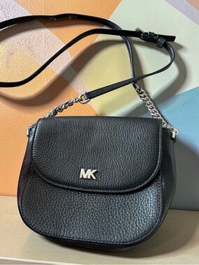 Michael Kors Mott Black Pebbled Leather Saddle Crossbody